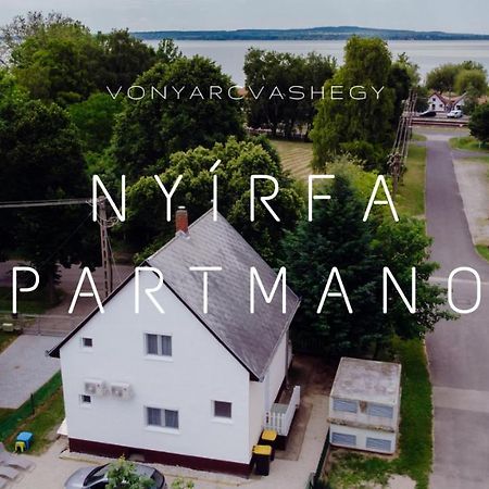 Nyirfa Apartman Vonyarcvashegy Exteriér fotografie