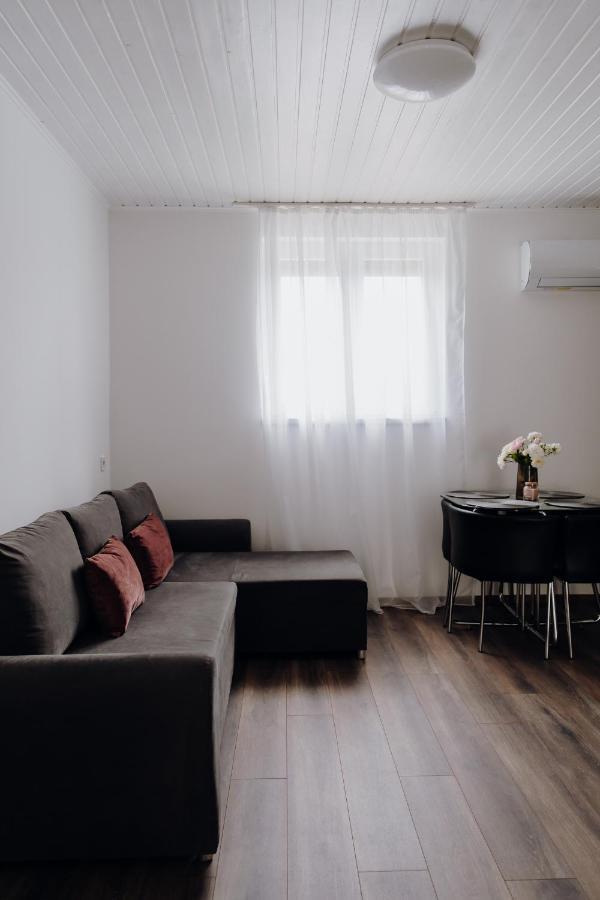 Nyirfa Apartman Vonyarcvashegy Exteriér fotografie